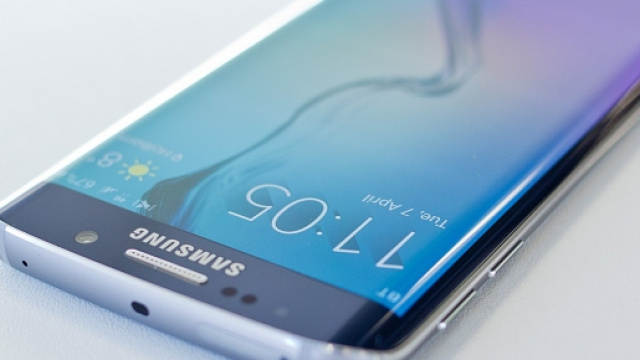 samsung galaxy s7 presentato a barcellona