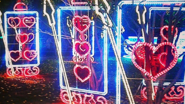 Luci d'artista, ultime settimane per l'evento