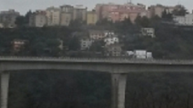 Scontro frontale, more un giovane calabrese