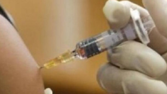 Vaccinazione contro meningite.