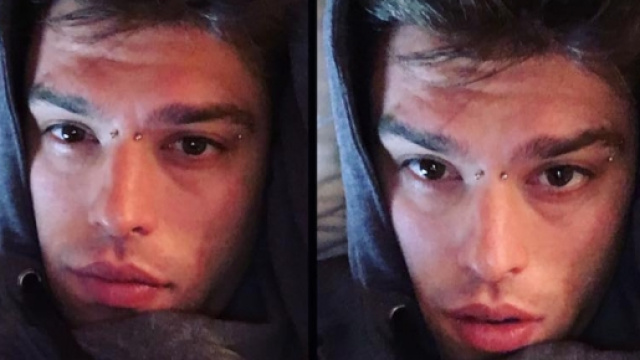 Fedez e il selfie ambiguo pubblicato su Facebook
