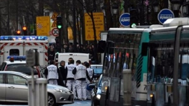 Sventato nuovo attentato a Parigi