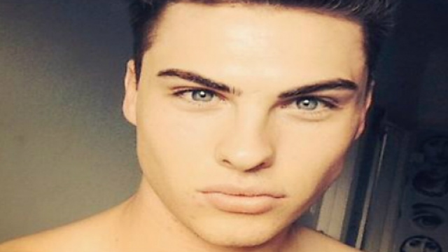 In foto, ecco come &egrave; oggi Josh Bateson