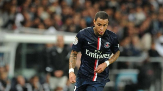 Ultime calciomercato, Van der Wiel all'Inter?