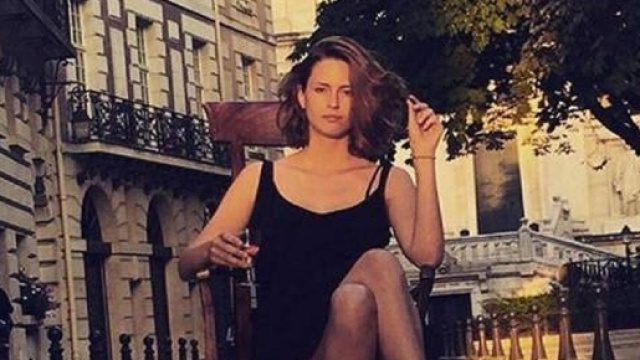 Una delle foto che ritraggono Louise