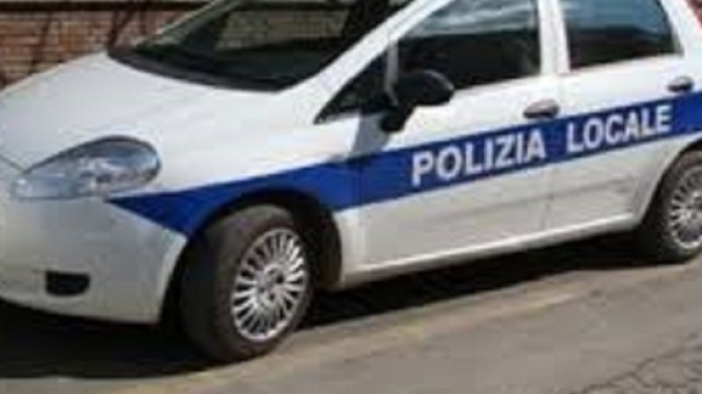 Reggio Calabria: auto pirata provoca grave incidente