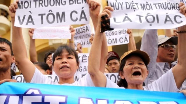 Vietnam: arrestata celebre blogger dissidente - asianews.it