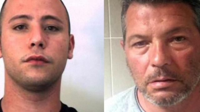 A destra Massimiliano Aru. A sinistra il figlio Martin.