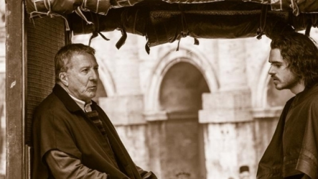 Dustin Hoffman e Richard Madden, Giovanni e Cosimo de' Medici nella serie che debutter&agrave; sulla Rai il prossimo luned&igrave;