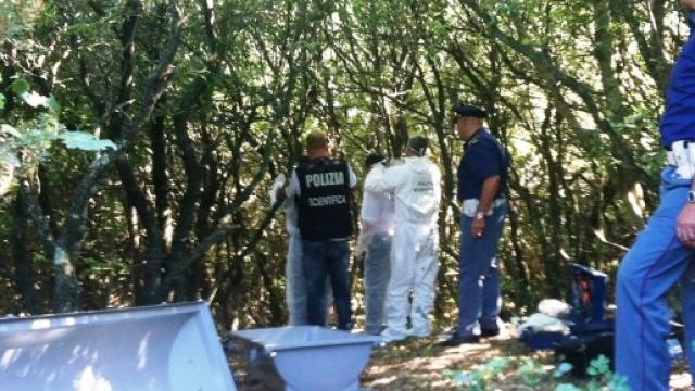 Genova, uomo decapitato trovato in un bosco.