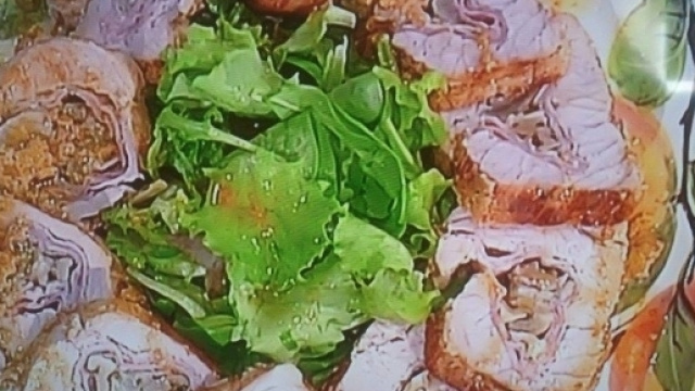 Rotolo di vitello alle noci e uva di Roberto Valbuzzi