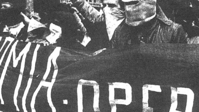 Uno scatto di una storica manifestazione romana di Avanguardia Operaia