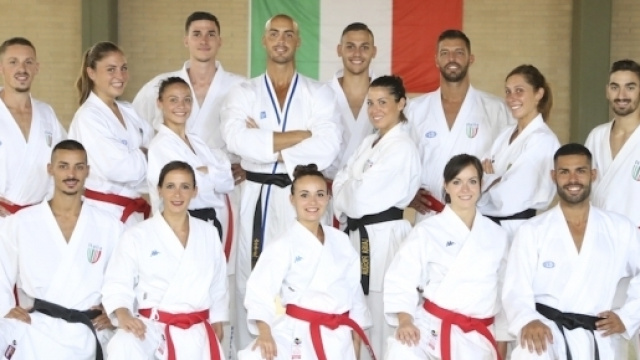 De Vivo, Ferracuti, Perfetto, Armanelli, Maniscalco, Tesoro, Pasqua, Maestri, Gargano, Crescenzo, Maresca, Battaglia, Bottaro, Pezzetti, Busà