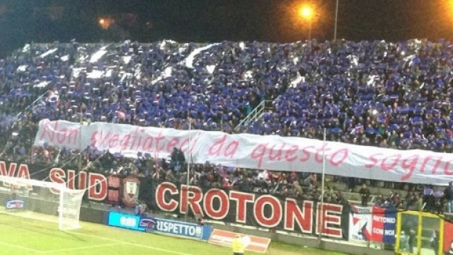 Gli squali verso il ritorno allo stadio "Ezio Scida"