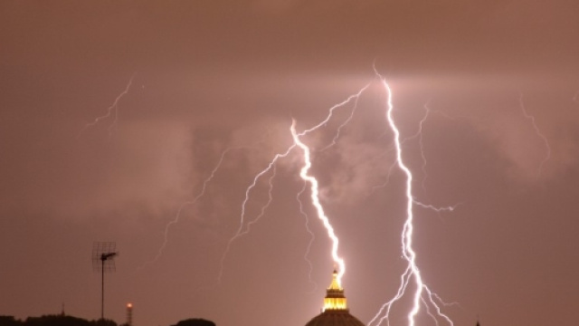 Allerta Meteo: altri forti temporali in arrivo, ancora 48 ore di maltempo.
