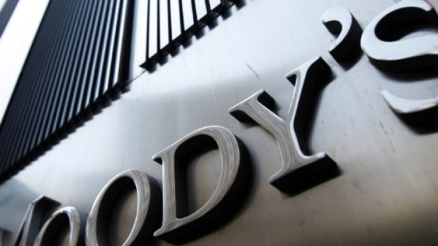 Moody's cuts Oman's credit rating ahead of possible international ... - arabianbusiness.com