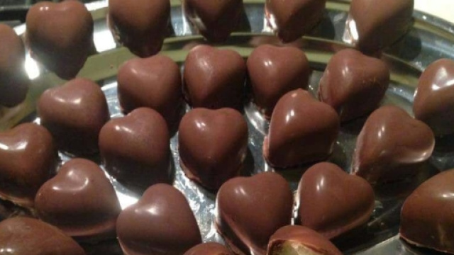 Cuoricini di Bounty cioccolato fondente e cocco