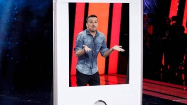 Emanuele Coratella a Tu Si Que Vales.