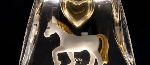 The whimsical work of Debra Franses Bean melds consumerism with art. / Photo via Debra Franses Bean, used with permission.