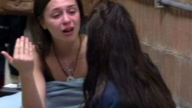 Gf Vip, Asia Nuccetelli scoppia in lacrime: "Voglio andare via" - today.it
