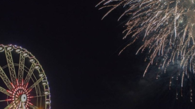 La ruota panoramica installata a Rimini