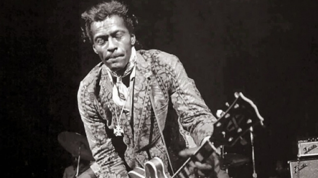 90 anni per Chuck Berry, l'uomo che invent&ograve; il rock 'n' roll