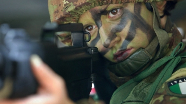 I soldati italiani sono impegnati in combattimento a Mosul e schierati a protezione della diga della citt&agrave;. - Foto di repertorio