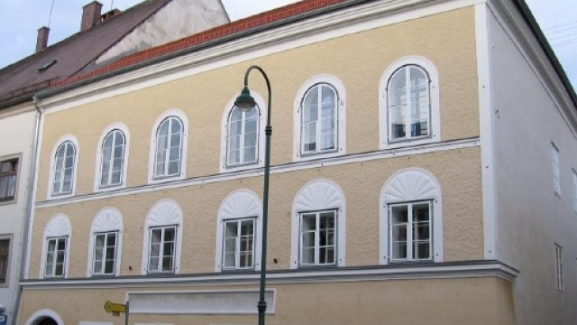 L'Austria vuole demolire la casa di Hitler, meta dei neonazisti ... - letteradonna.it