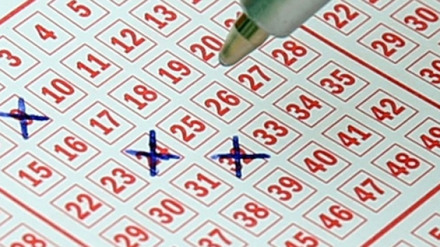 Estrazioni Lotto e SuperEnalotto 20 ottobre 2016