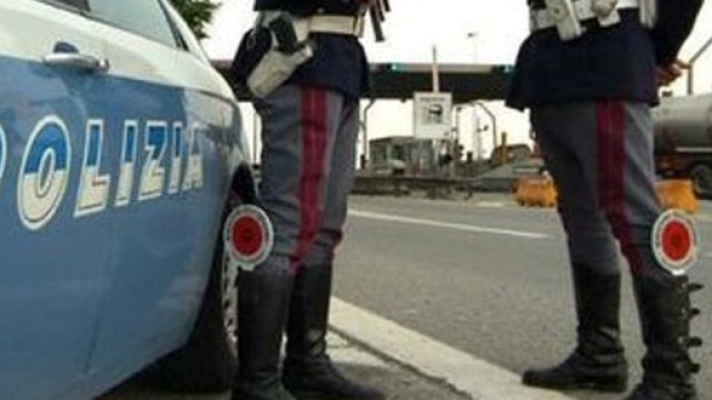 Poliziotto investito a Napoli, parla il 19enne arrestato.