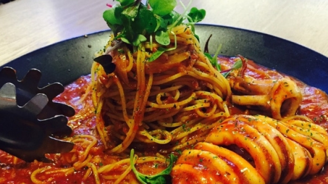 Calamari alla siciliana: la ricetta tradizionale.