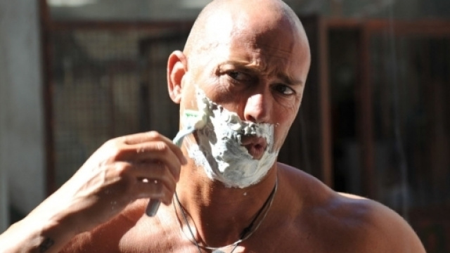 Stefano Bettarini rischia grosso dopo le dichiarazioni sull'ex moglie