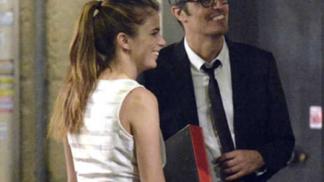 Pif e Giulia Innocenzi innamorati: cena fra amici e lunga attesa