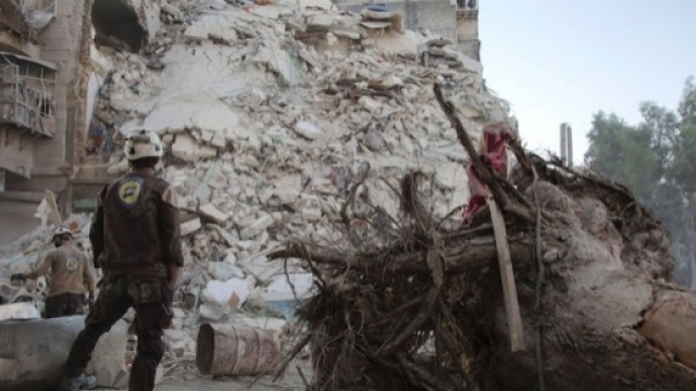 Uno dei quartieri di Aleppo, devastato dai raid aerei dei giorni scorsi