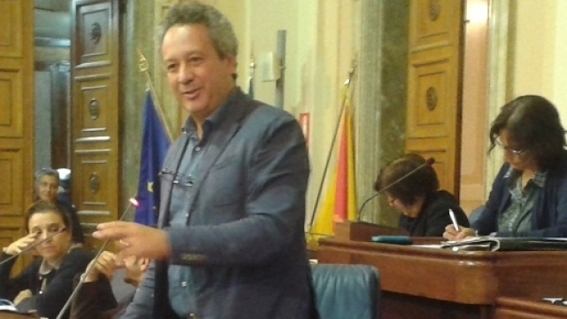 Il sindaco di Caltanissetta, Giovanni Ruvolo