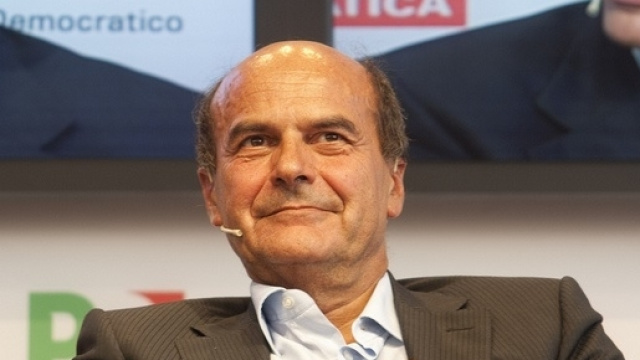 Le critiche di Pier Luigi Bersani evitano errore del Governo