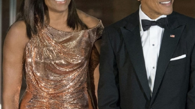 Michelle Obama indossa un abito Versace alla Cena di Stato - Elle - elle.it