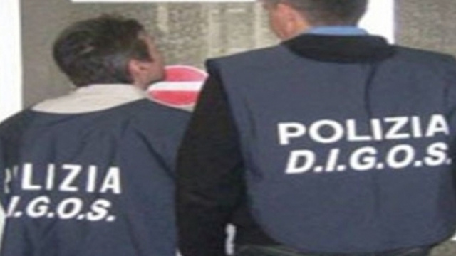 Ultime notizie scuola, sabato 22 ottobre 2016: blitz poliziotti Digos ad Agrigento - foto ilmessaggero.it