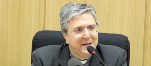 Monsignor Savino: ‘non facciamo business dell’accoglienza dei migranti’