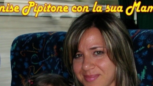 Denise Pipitone e Piera maggio abbracciate // cerchiamodenise.it