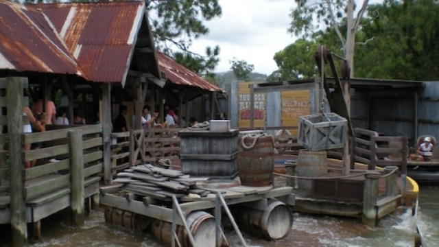 Dreamworld 4 morti sul Thunder Rapids