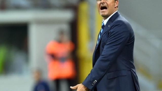 Franc de Boer sembra sempre pi&ugrave; lontano da Milano