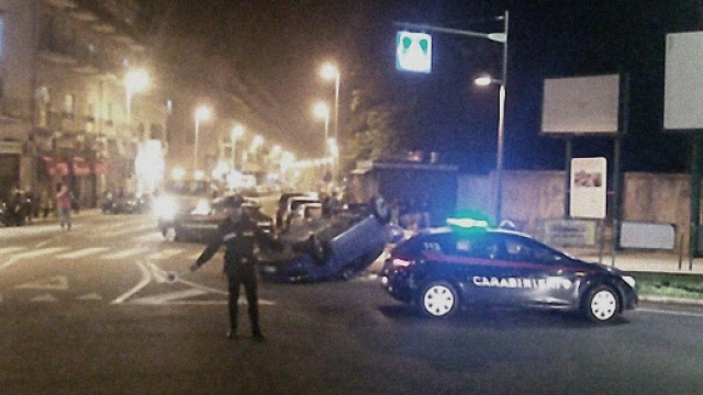 La Fiat Punto si &egrave; ribaltata all'altezza di piazza Sant'Avendrace.