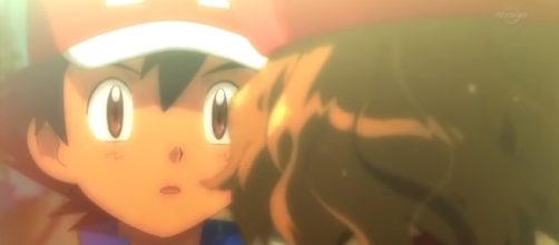 Serena se acerca para besar a su amado