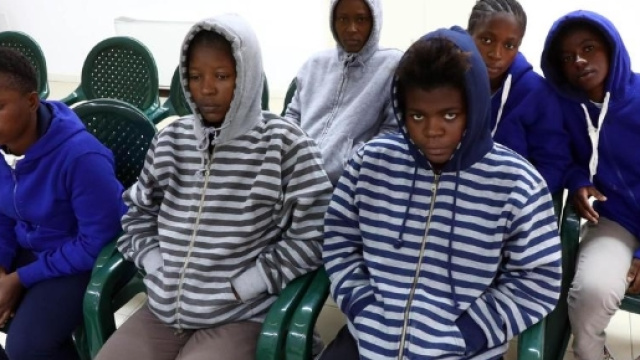 La vicenda di Gorino che respinge gli emigranti