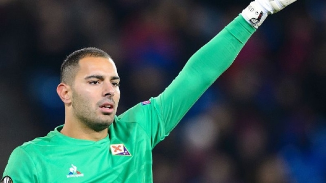 La Fiorentina sfida il Bologna.