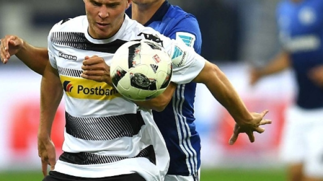 Lo Schalke travolge il Borussia Mӧnchengladbach di gol: finisce 4 ... - foxsports.it