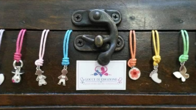 Alcune creazioni della linea 'Gocce di emozione'