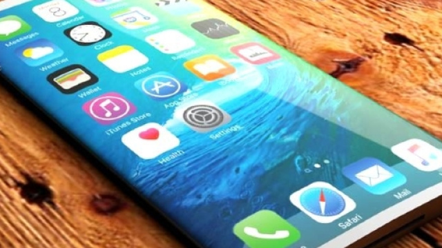 Apple, nel 2017 arriva l'iPhone 8