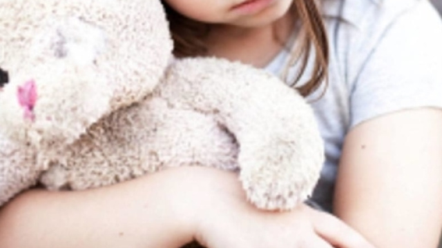 Roma: bidello in manette per aver molestato bambine - bresciatoday.it